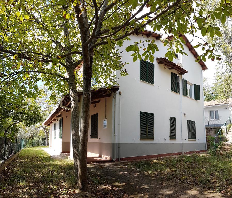 Bambu Affittacamere & Residence Терамо Екстериор снимка